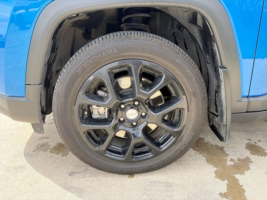 Thumbnail: 2024 Jeep Compass - 8