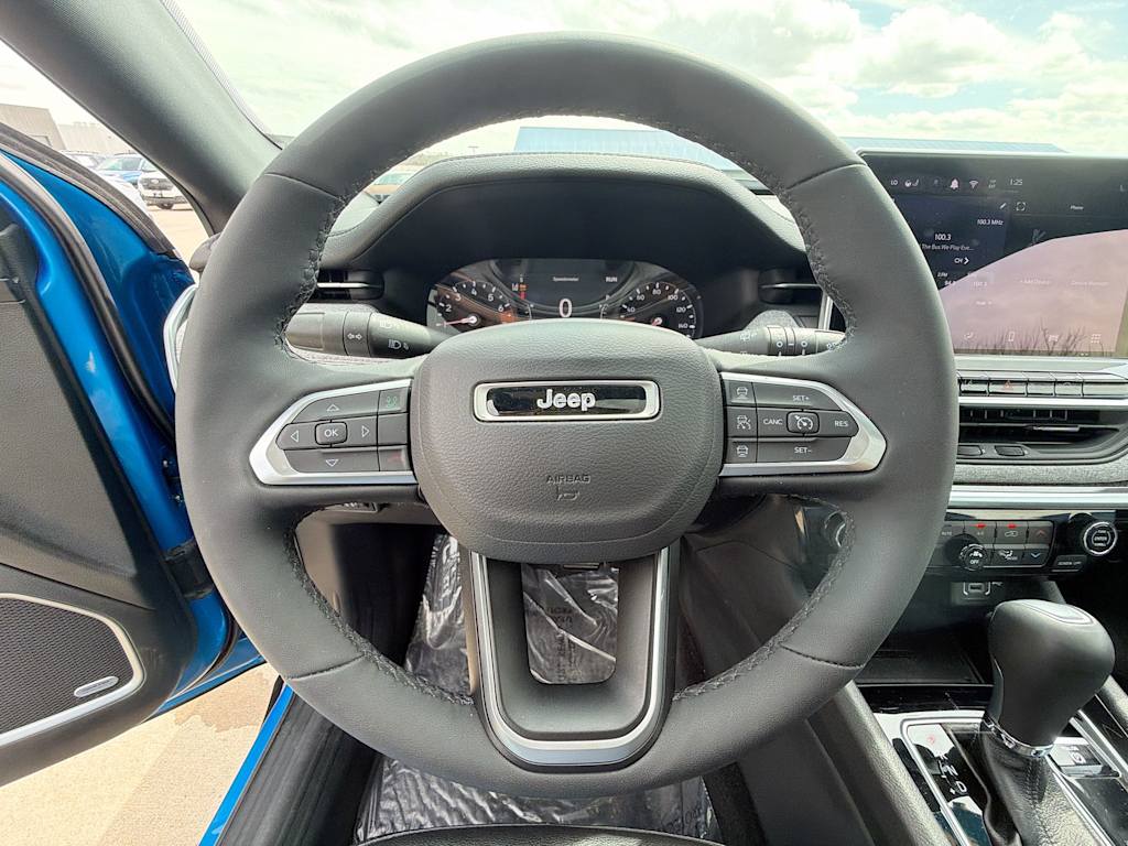 Thumbnail: 2024 Jeep Compass - 14