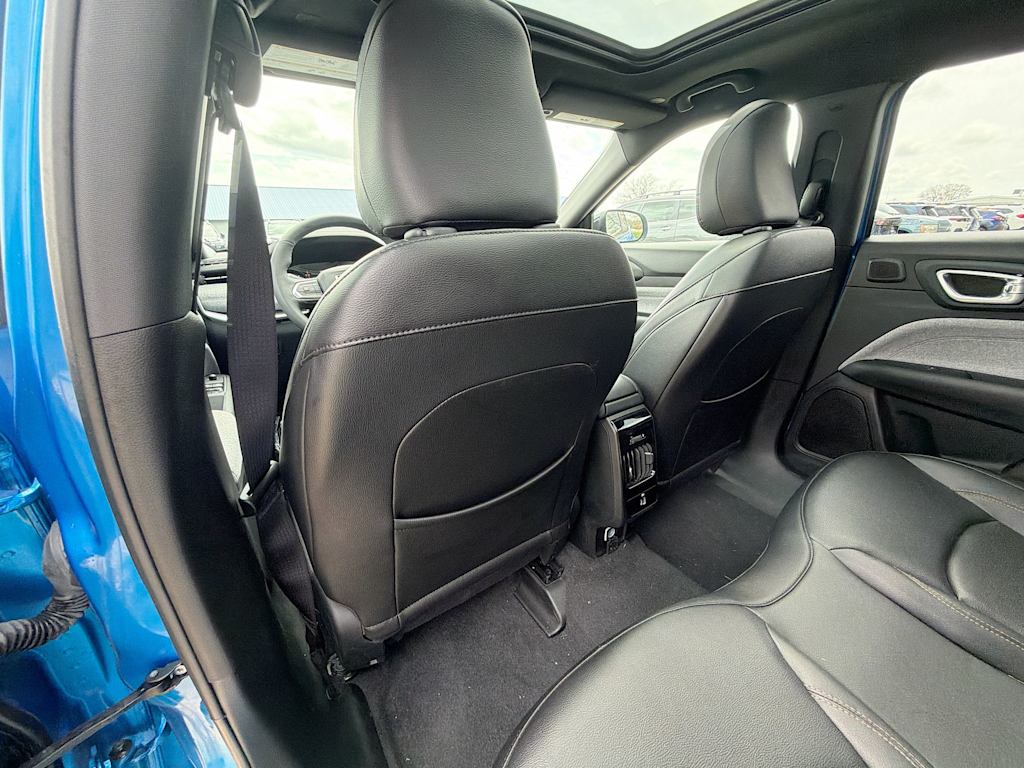 Thumbnail: 2024 Jeep Compass - 13