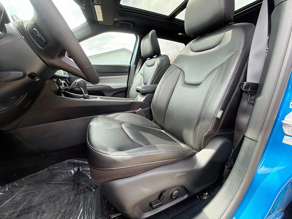 Thumbnail: 2024 Jeep Compass - 11