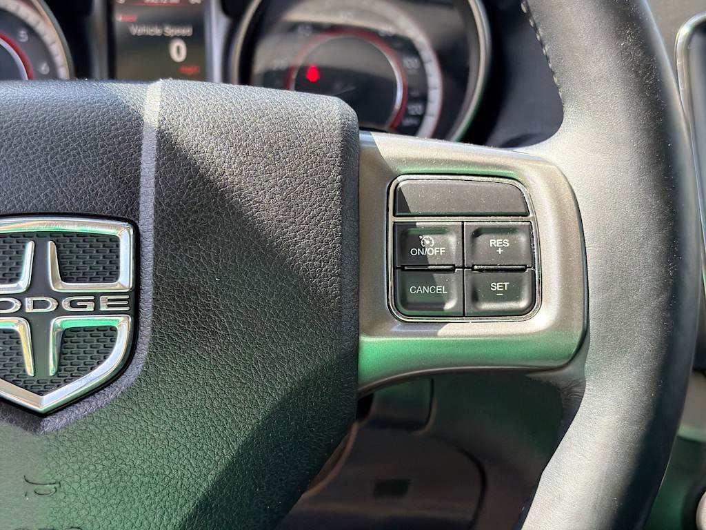 Thumbnail: 2015 Dodge Journey - 28