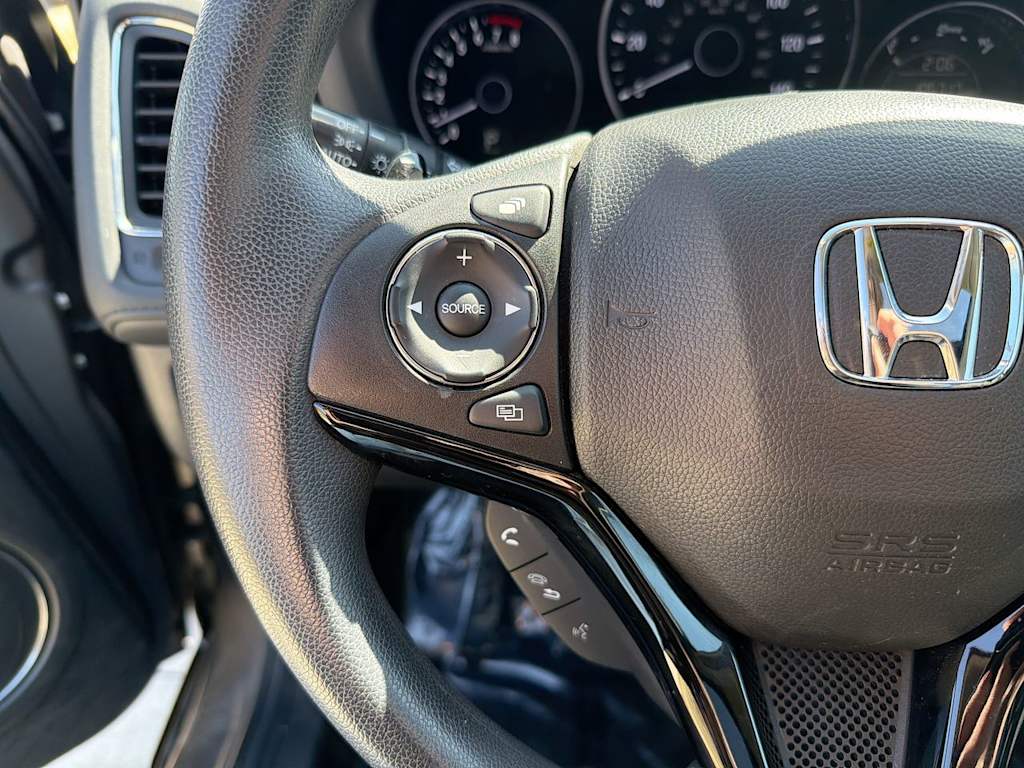 Thumbnail: 2016 Honda HR-V - 28