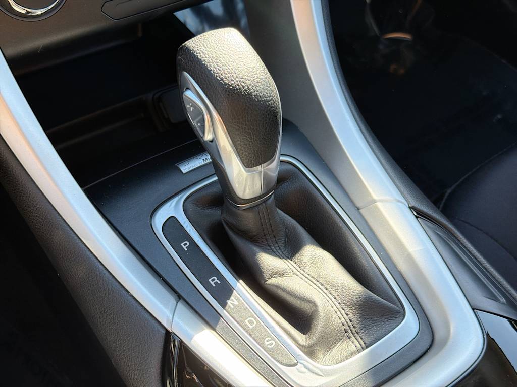 Thumbnail: 2015 Ford Fusion - 15