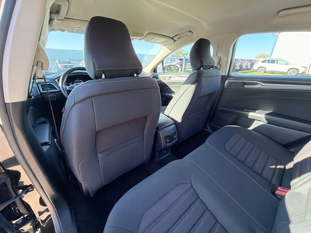 Thumbnail: 2018 Ford Fusion - 11