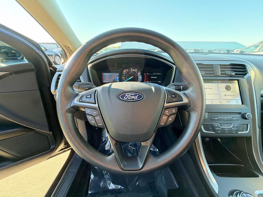 Thumbnail: 2018 Ford Fusion - 12