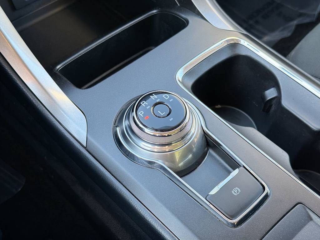 Thumbnail: 2018 Ford Fusion - 14
