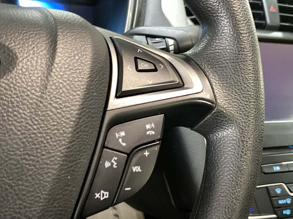 2018 Ford Fusion  28