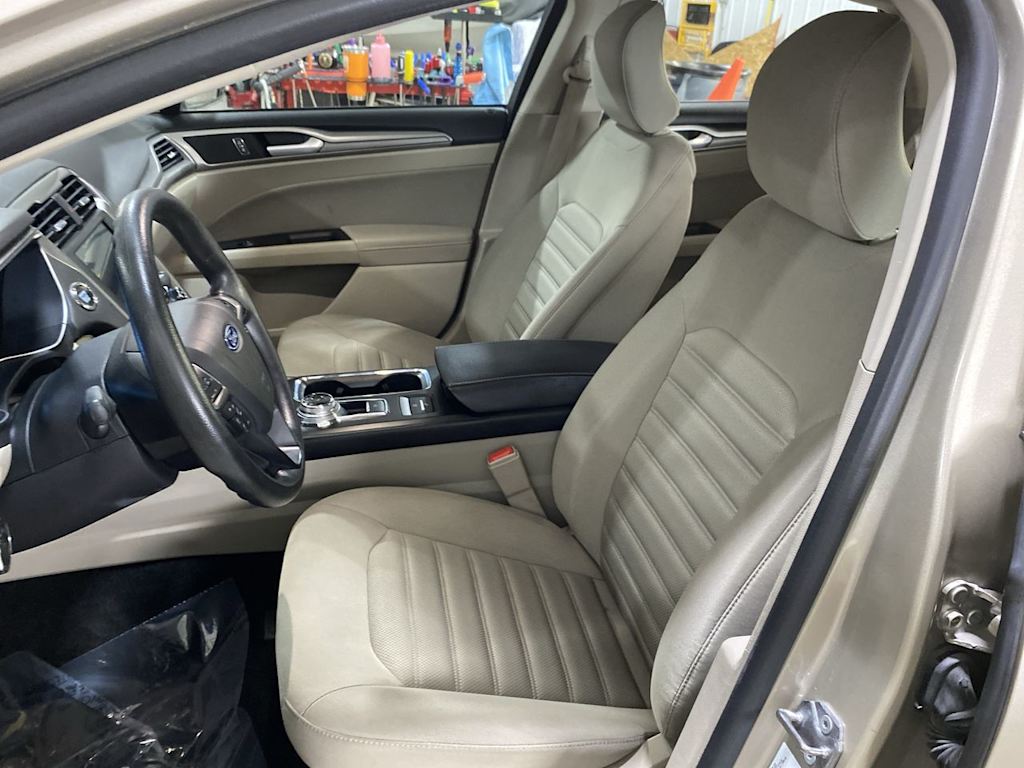 2018 Ford Fusion  11