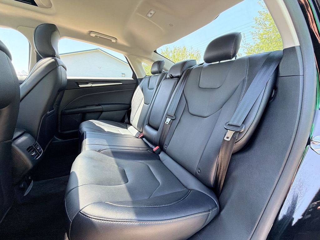Thumbnail: 2018 Ford Fusion - 25
