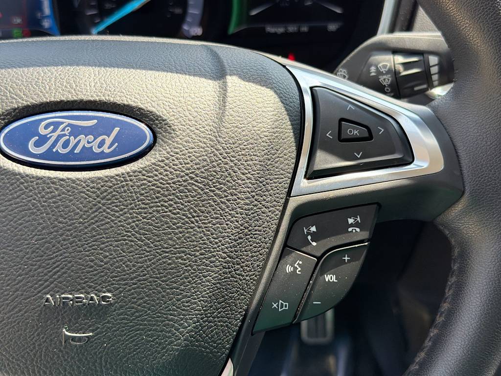 Thumbnail: 2018 Ford Fusion - 28