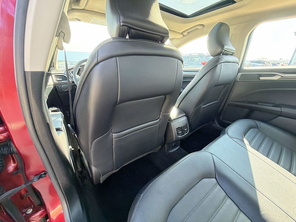 Thumbnail: 2017 Ford Fusion - 12