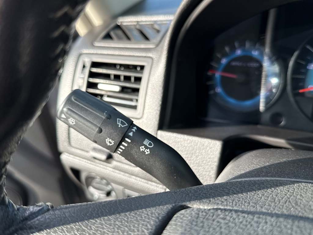 Thumbnail: 2010 Ford Fusion - 14