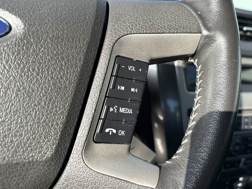 Thumbnail: 2010 Ford Fusion - 29