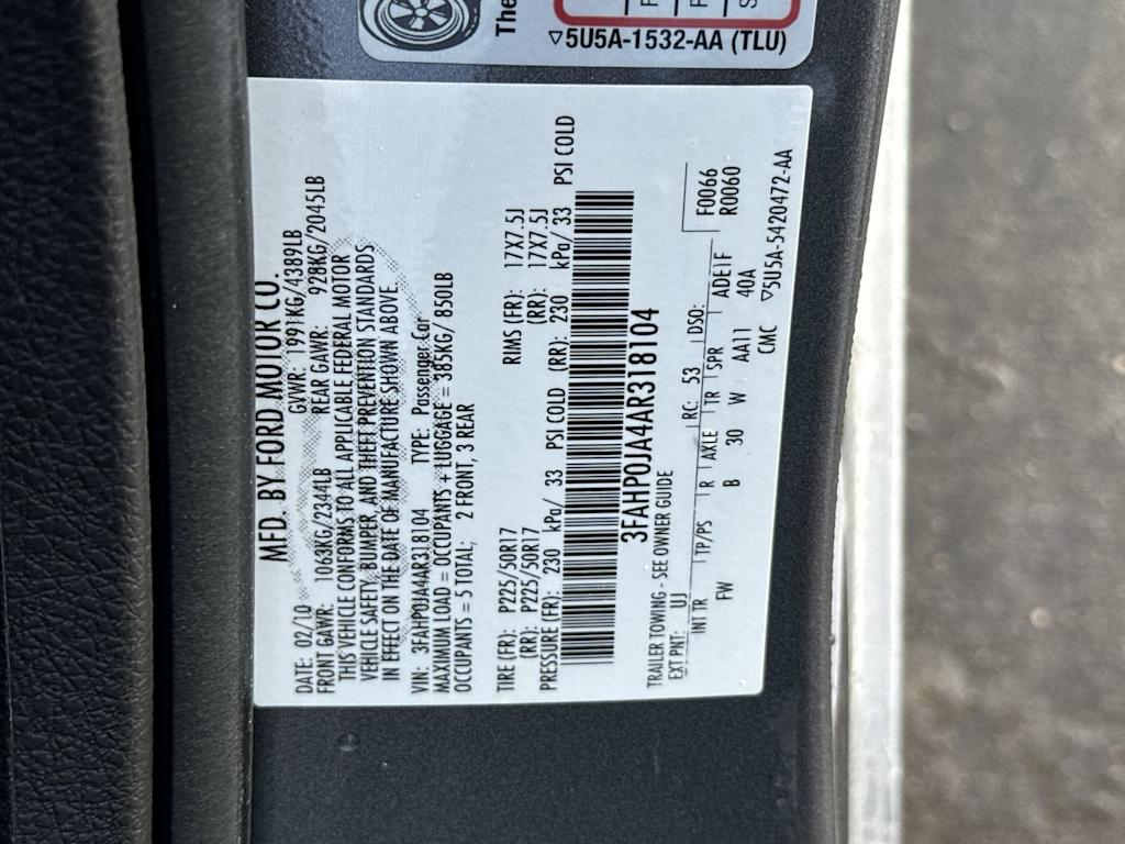 Thumbnail: 2010 Ford Fusion - 18