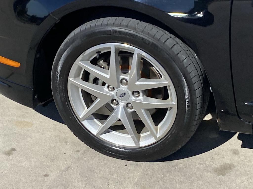 2012 Ford Fusion SEL 8