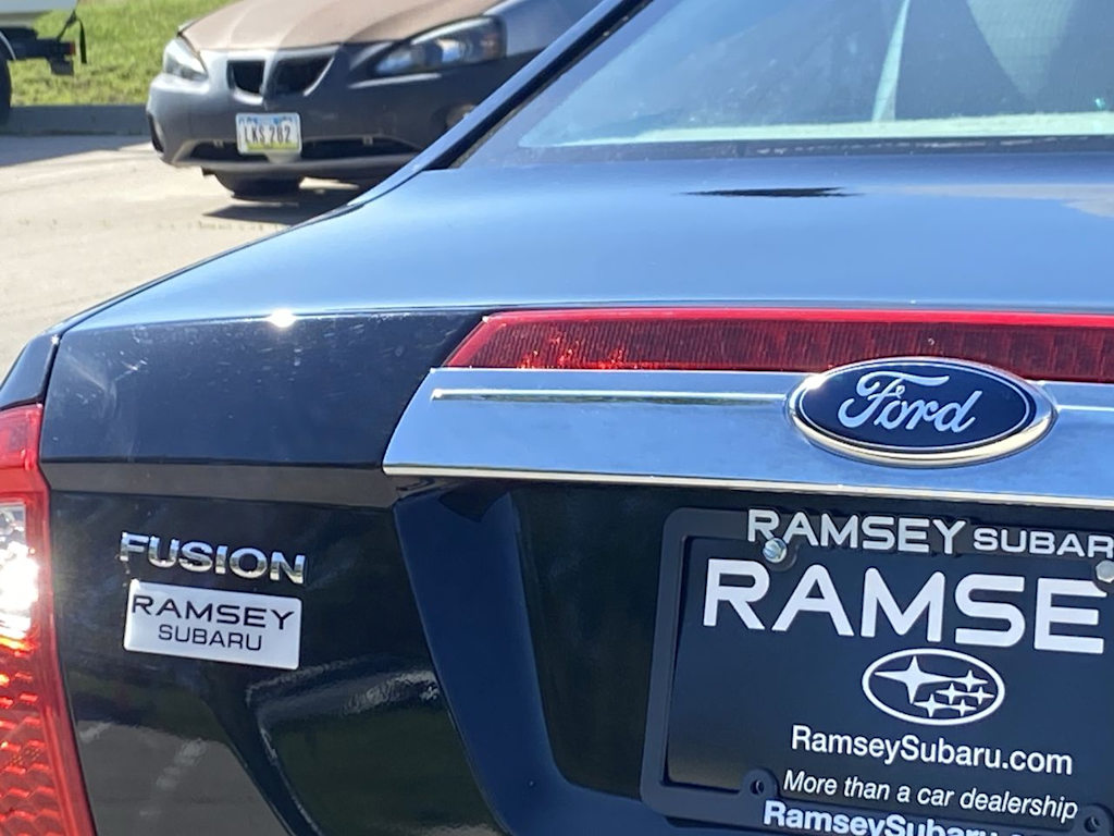 2012 Ford Fusion SEL 24