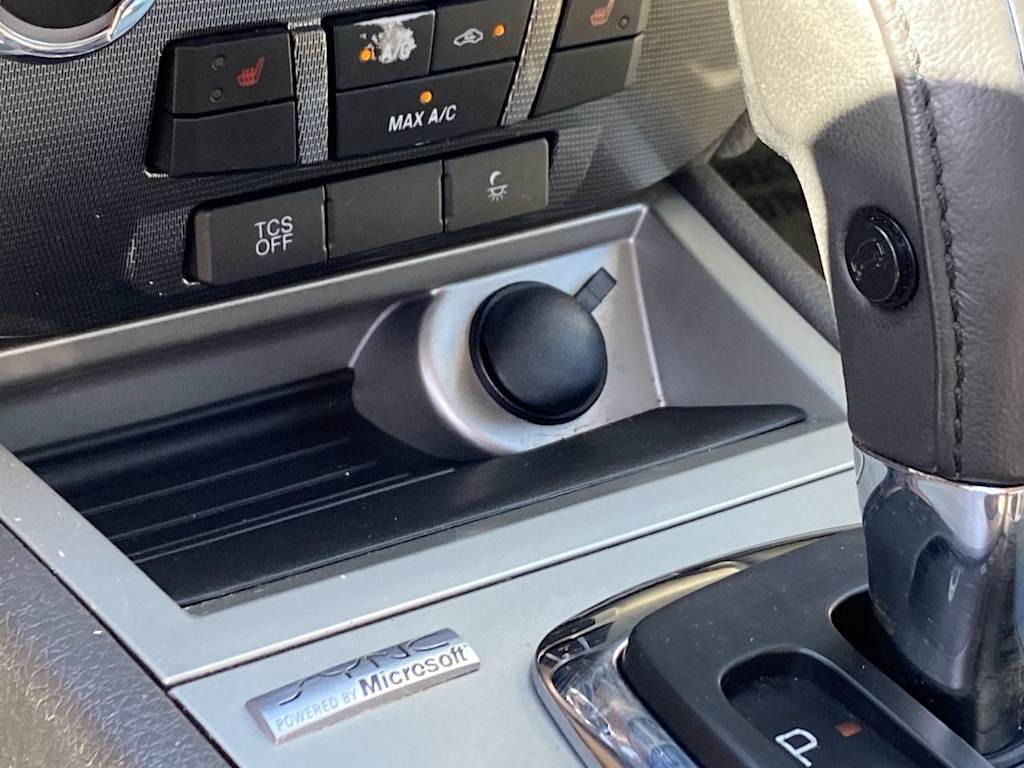 2012 Ford Fusion SEL 32