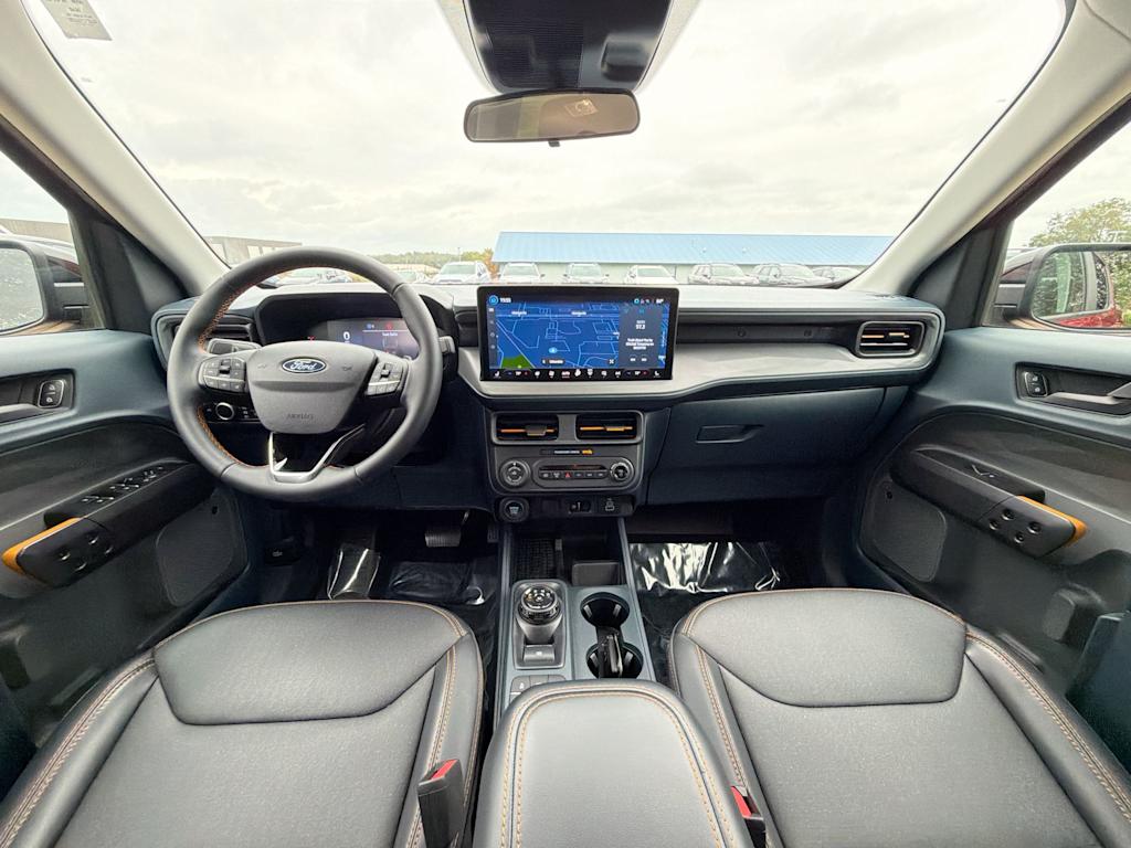 Thumbnail: 2025 Ford Maverick - 9