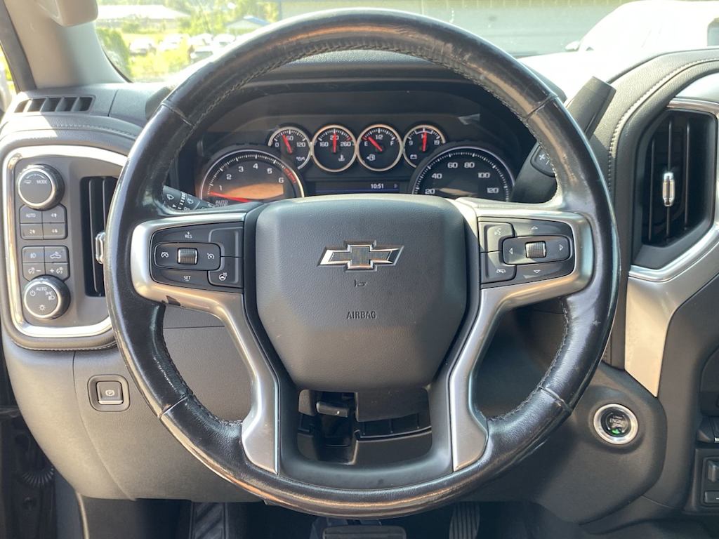 Thumbnail: 2020 Chevrolet Silverado 1500 - 13
