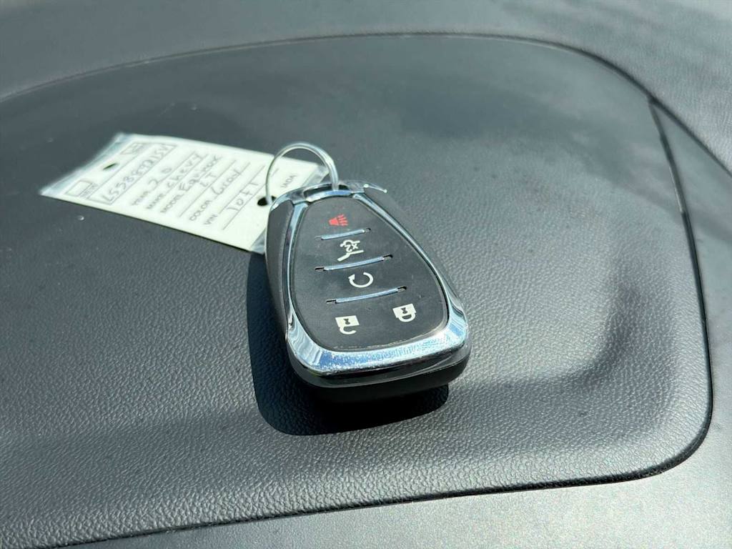Thumbnail: 2020 Chevrolet Equinox - 16