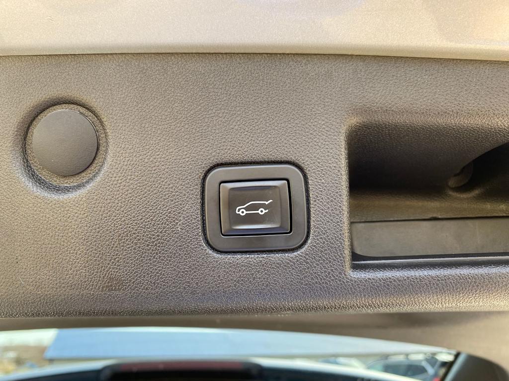 Thumbnail: 2018 Chevrolet Equinox - 27