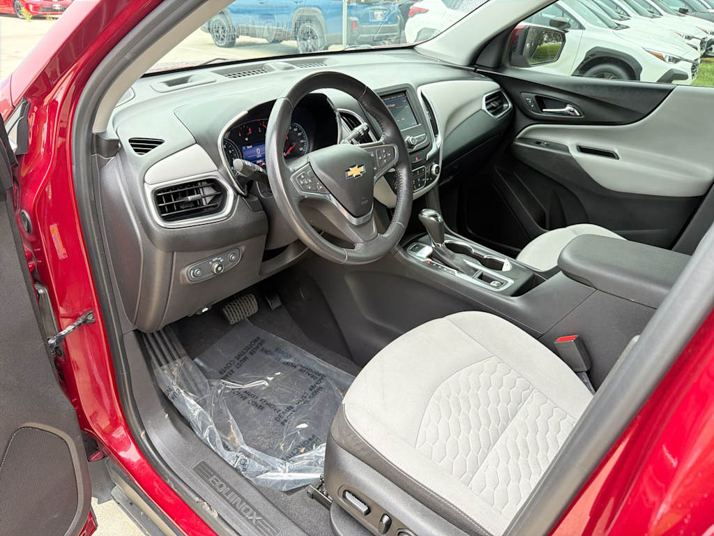 Thumbnail: 2020 Chevrolet Equinox - 9