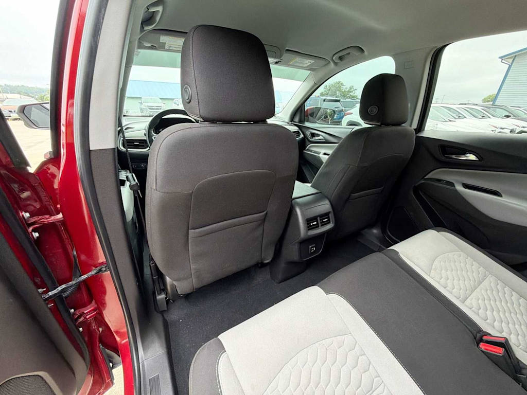 Thumbnail: 2020 Chevrolet Equinox - 11