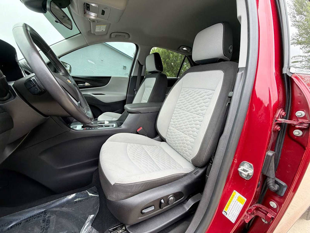 Thumbnail: 2020 Chevrolet Equinox - 10