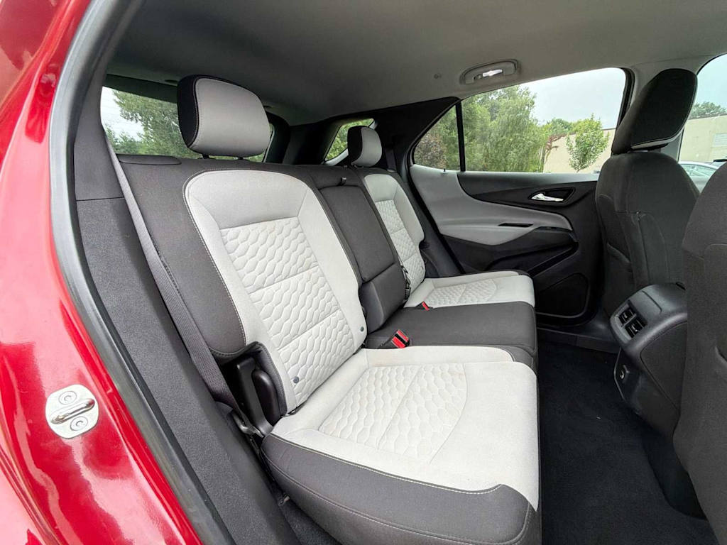 Thumbnail: 2020 Chevrolet Equinox - 24