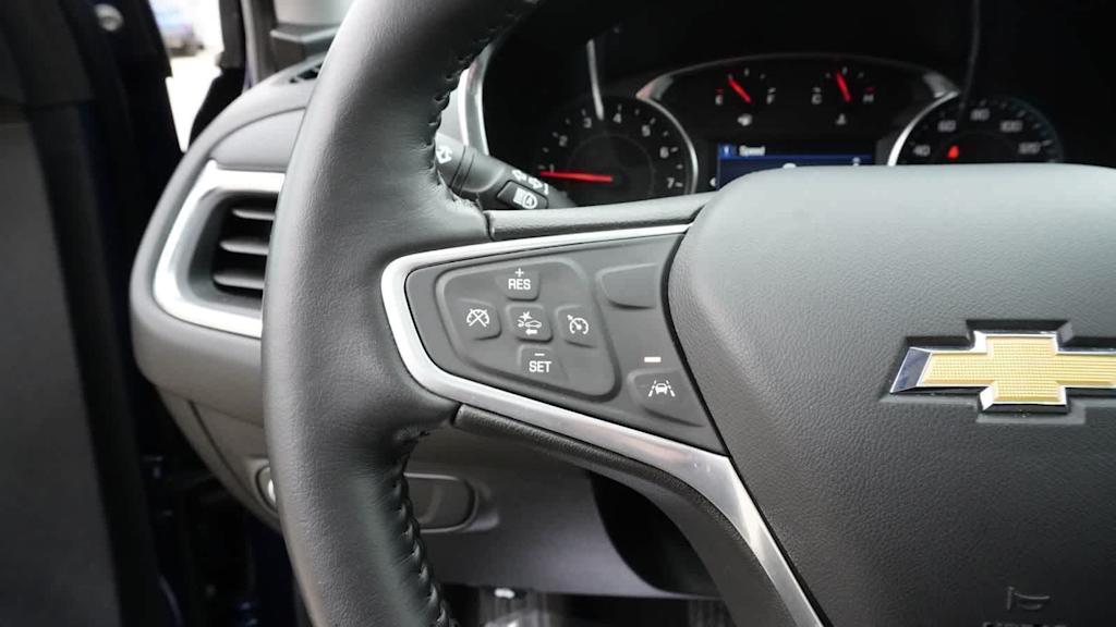 Thumbnail: 2022 Chevrolet Equinox - 29