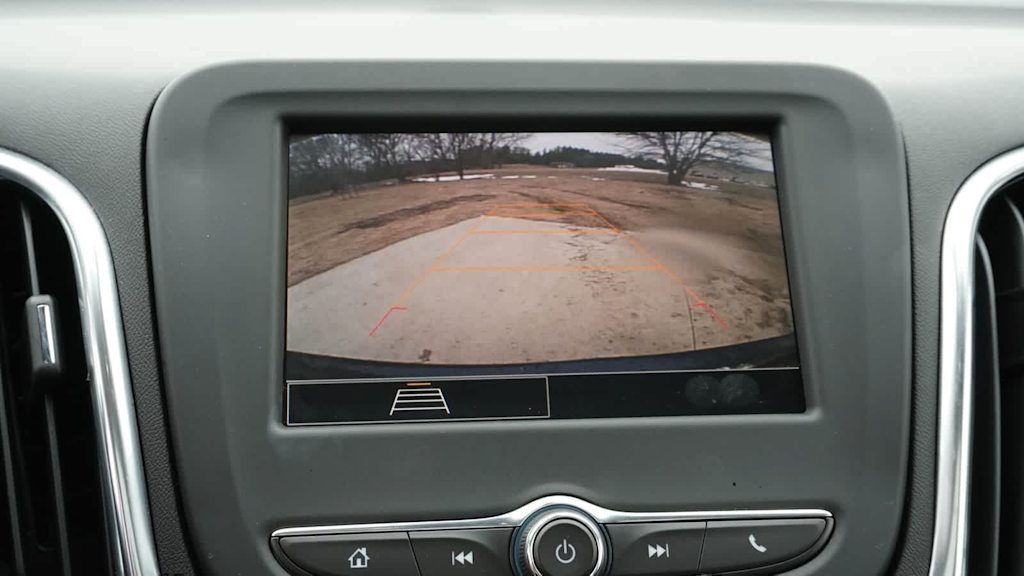 Thumbnail: 2022 Chevrolet Equinox - 33