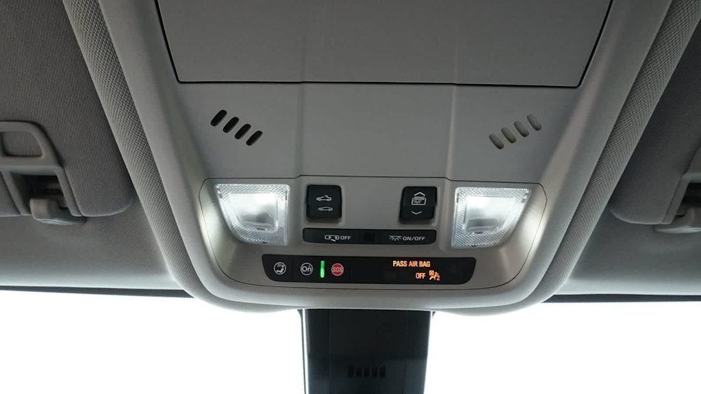 Thumbnail: 2022 Chevrolet Equinox - 32