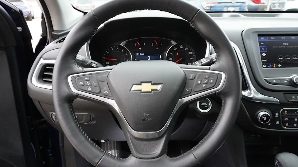 Thumbnail: 2022 Chevrolet Equinox - 2