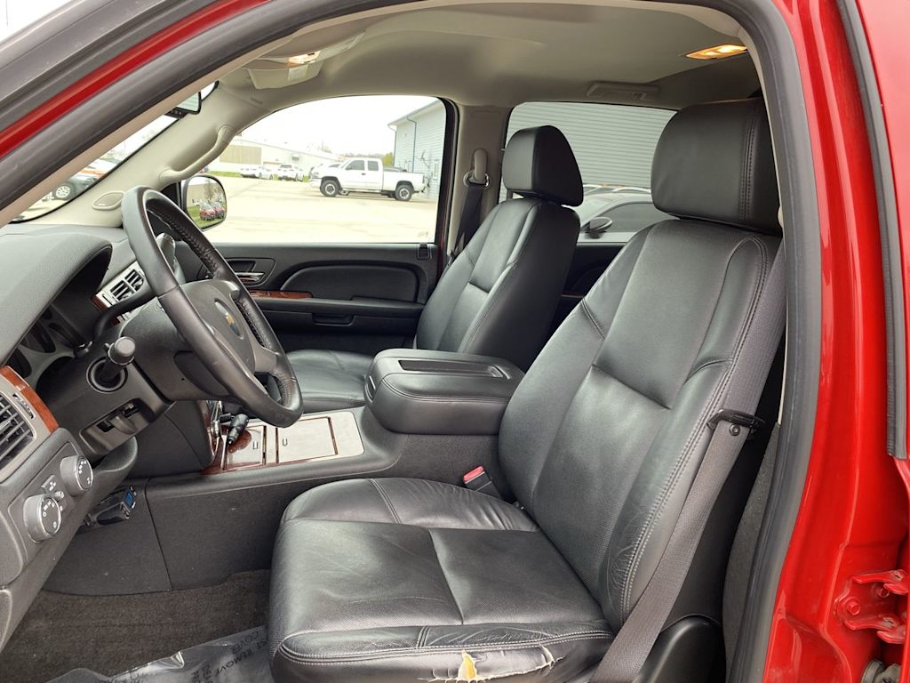 2009 Chevrolet Avalanche 1500 LTZ 11