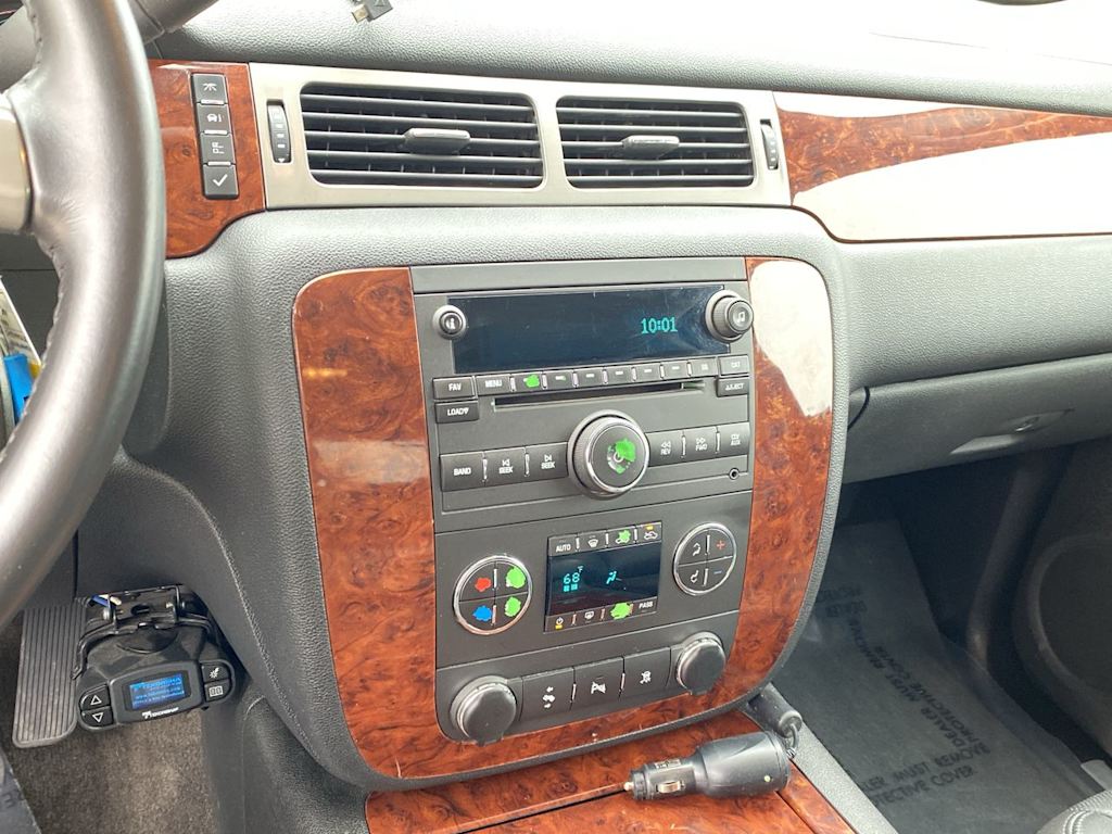 2009 Chevrolet Avalanche 1500 LTZ 15