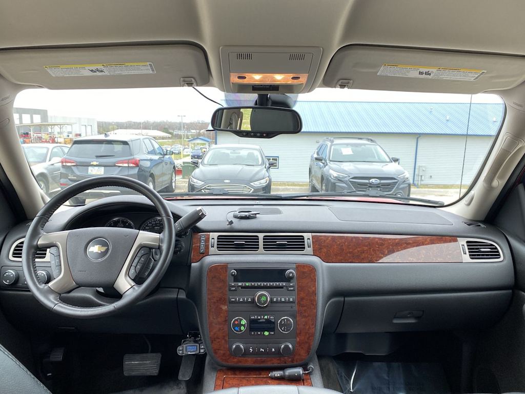 2009 Chevrolet Avalanche 1500 LTZ 10