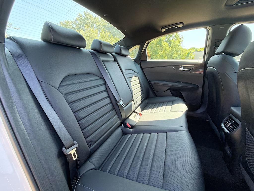 Thumbnail: 2024 Kia Forte - 26