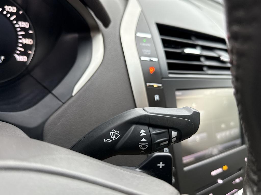 Thumbnail: 2014 Lincoln MKZ - 29