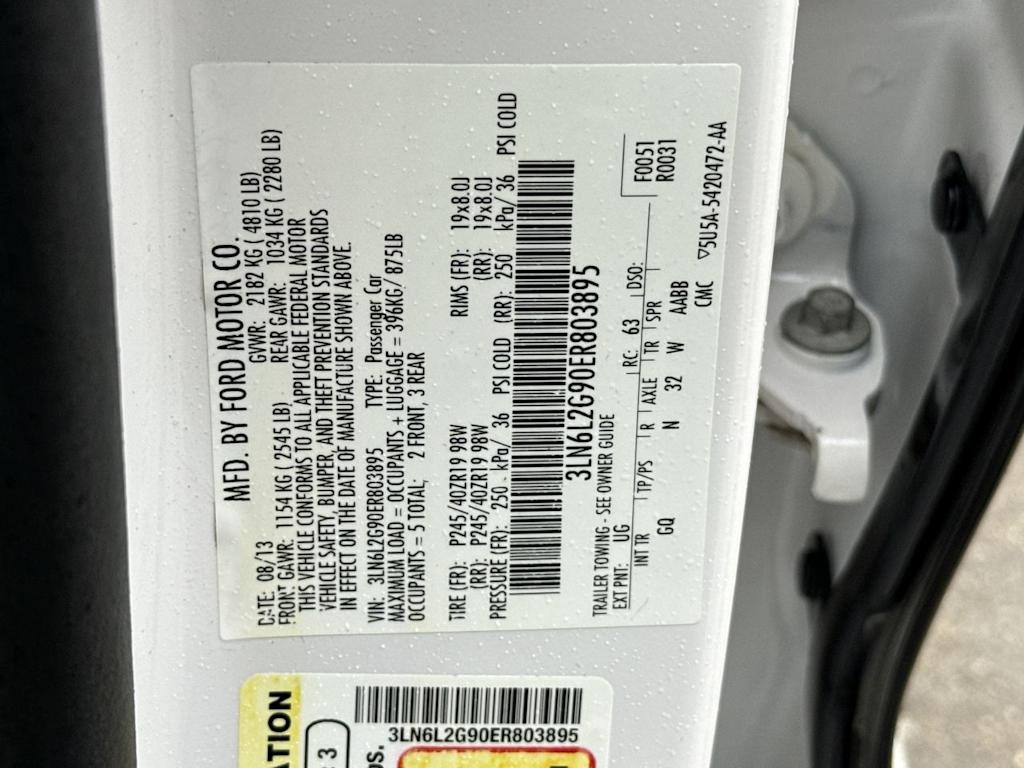 Thumbnail: 2014 Lincoln MKZ - 18