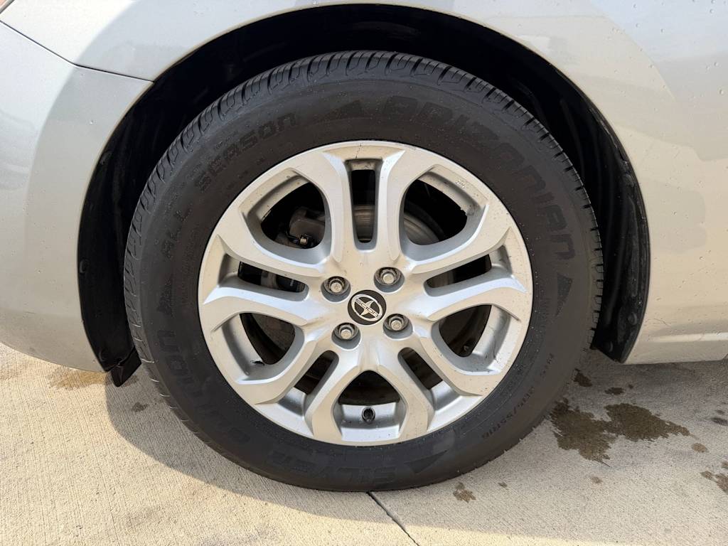 Thumbnail: 2016 Scion iA - 6