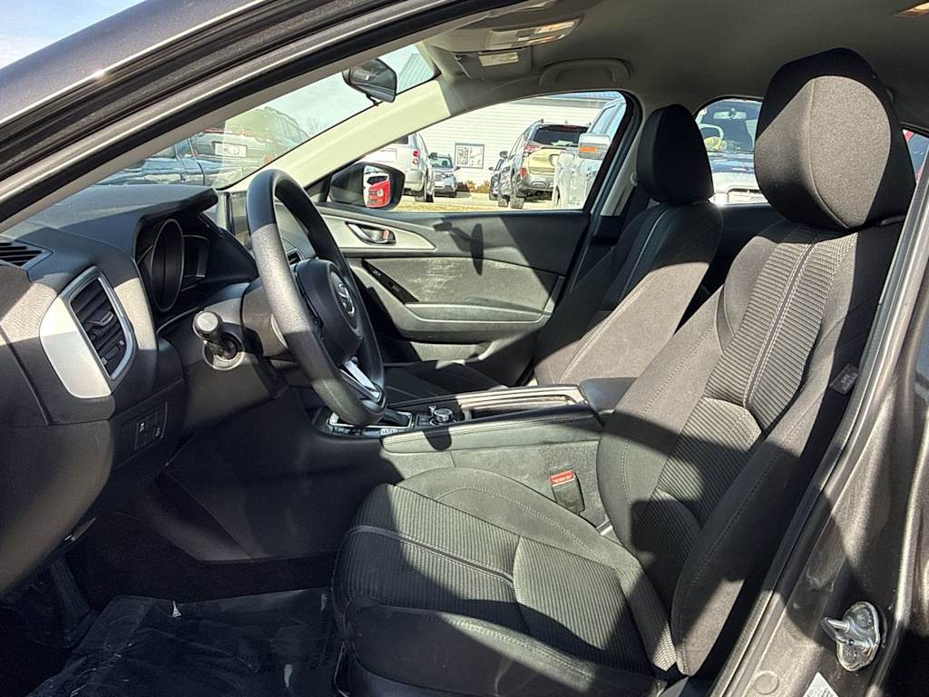 Thumbnail: 2017 Mazda Mazda3 - 11