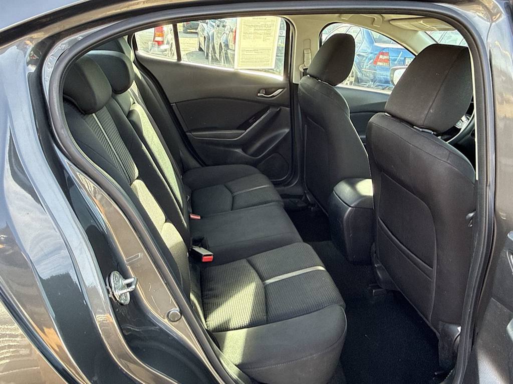 Thumbnail: 2017 Mazda Mazda3 - 26