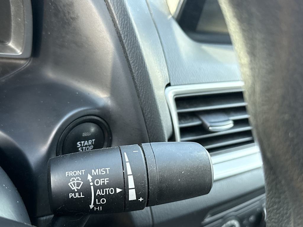 Thumbnail: 2017 Mazda Mazda3 - 16