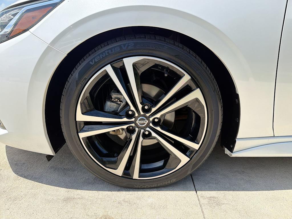 Thumbnail: 2020 Nissan Sentra - 8