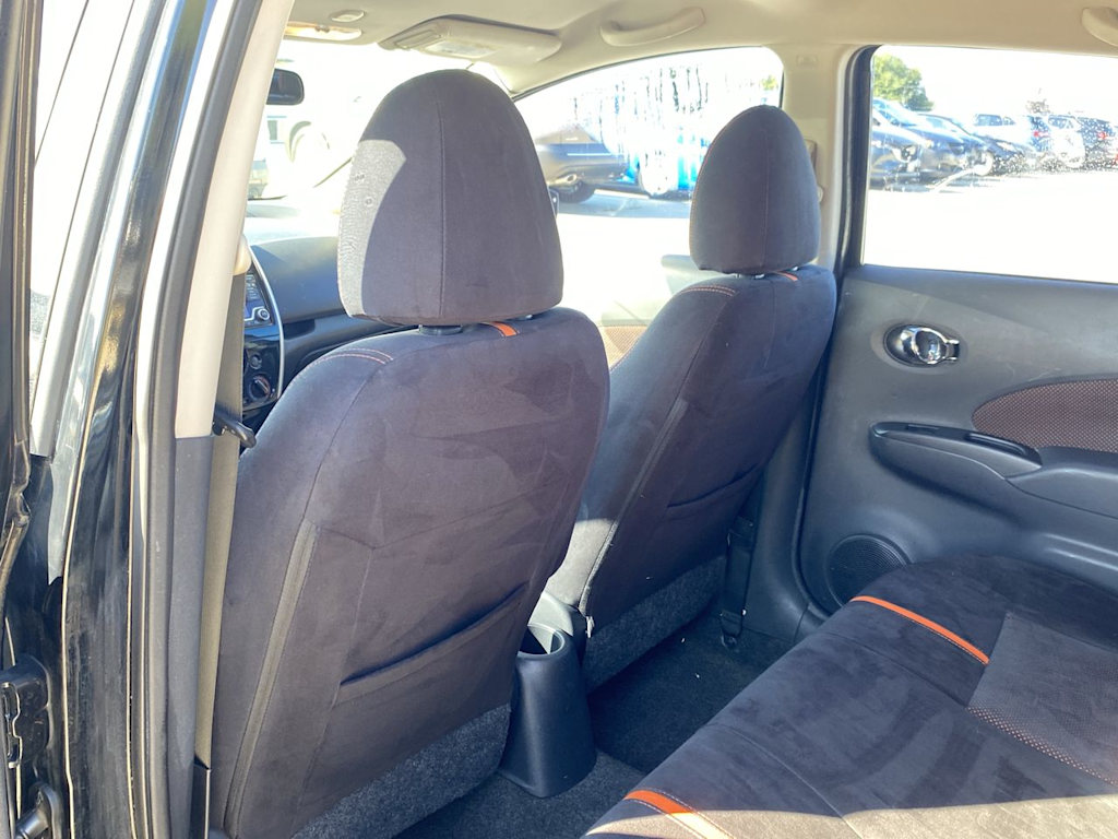 Thumbnail: 2015 Nissan Versa Note - 11