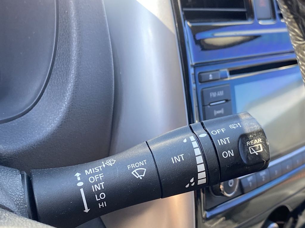 Thumbnail: 2015 Nissan Versa Note - 29