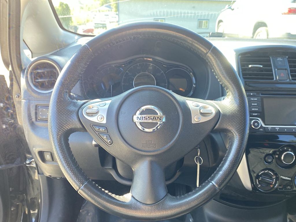Thumbnail: 2015 Nissan Versa Note - 12