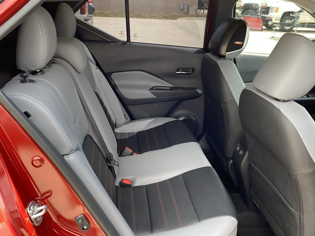 2024 Nissan Kicks SR 26
