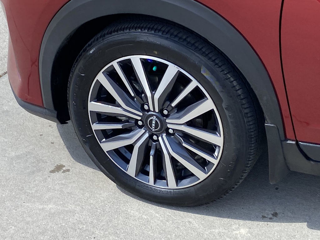 2024 Nissan Kicks SR 7