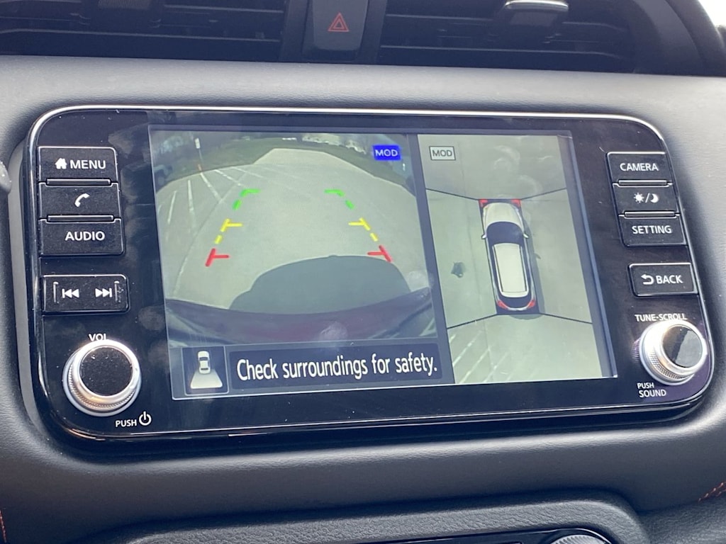2024 Nissan Kicks SR 30